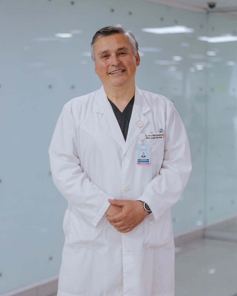 Dr. Juan Escalona